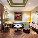 Stylish Boutique Studio In The Heart Of D1/Pool/Netflix